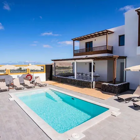 Verol Villas Βίλα *